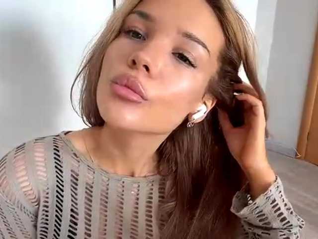 ChariseSchonhardt live cam on BongaCams