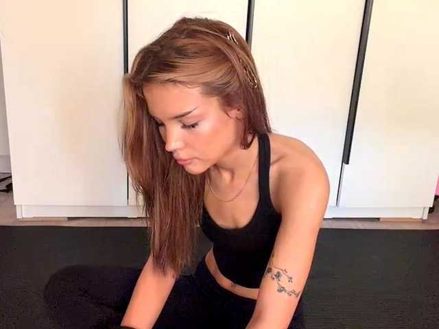 ChariseSchonhardt live cam on BongaCams