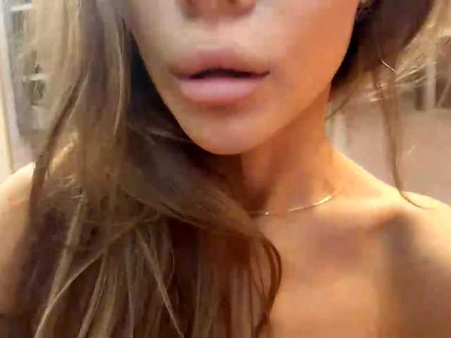 ChariseSchonhardt live cam on BongaCams