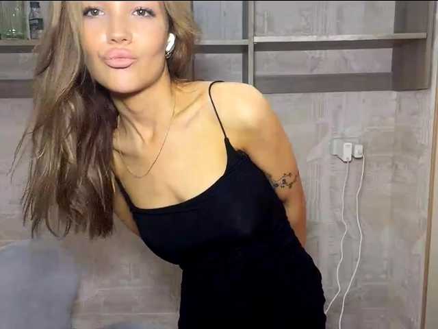 ChariseSchonhardt live cam on BongaCams
