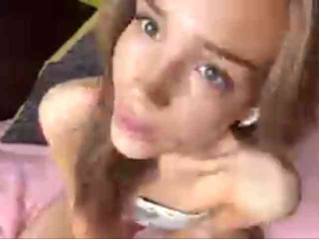 ChariseSchonhardt webcam