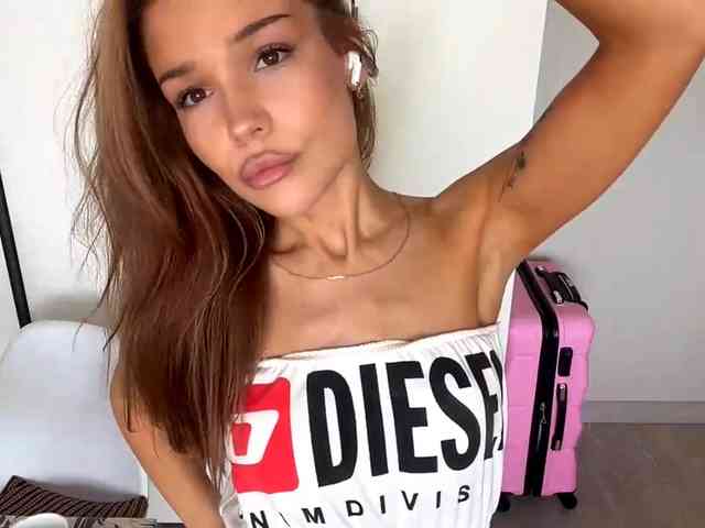 ChariseSchonhardt