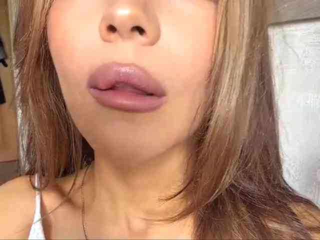 ChariseSchonhardt webcam