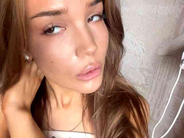 ChariseSchonhardt