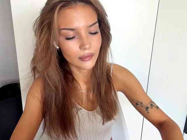 ChariseSchonhardt