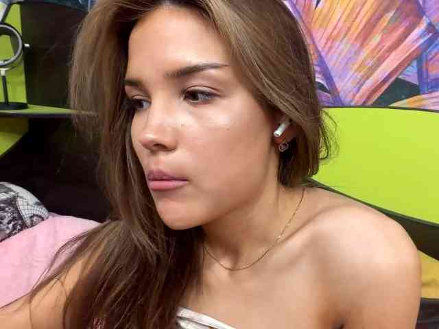 ChariseSchonhardt webcam