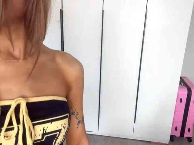 ChariseSchonhardt webcam