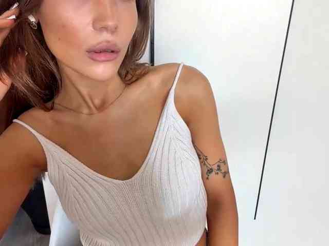 ChariseSchonhardt