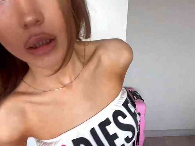 ChariseSchonhardt webcam