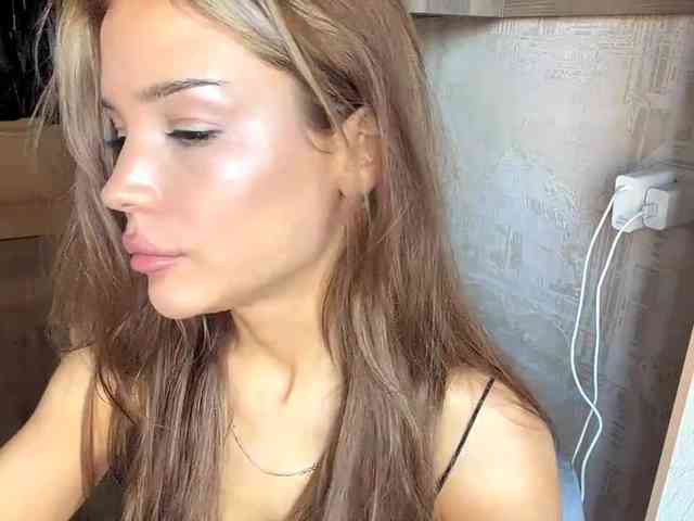 ChariseSchonhardt webcam