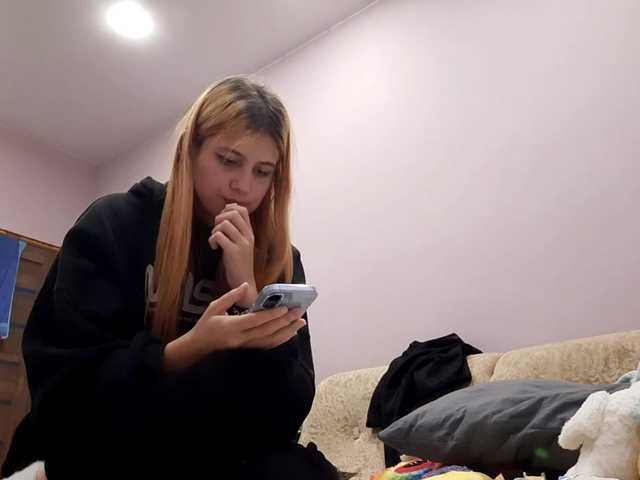 PorscheMazeratti live cam on BongaCams