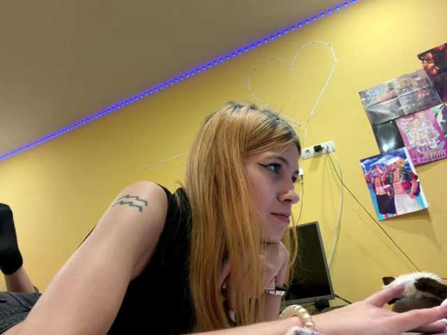 PorscheMazeratti live cam on BongaCams