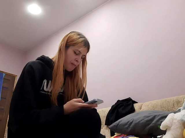 PorscheMazeratti live cam on BongaCams