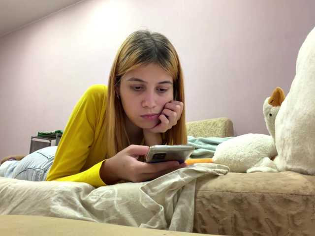 PorscheMazeratti live cam on BongaCams