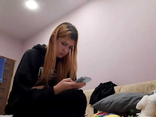 PorscheMazeratti live cam on BongaCams