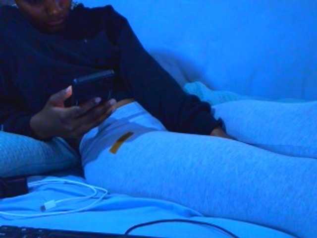 Ebonyslander live cam on BongaCams