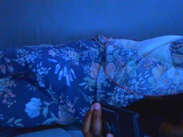 Ebonyslander live webcam show