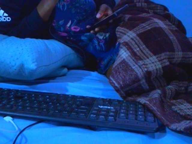 Ebonyslander live cam on BongaCams