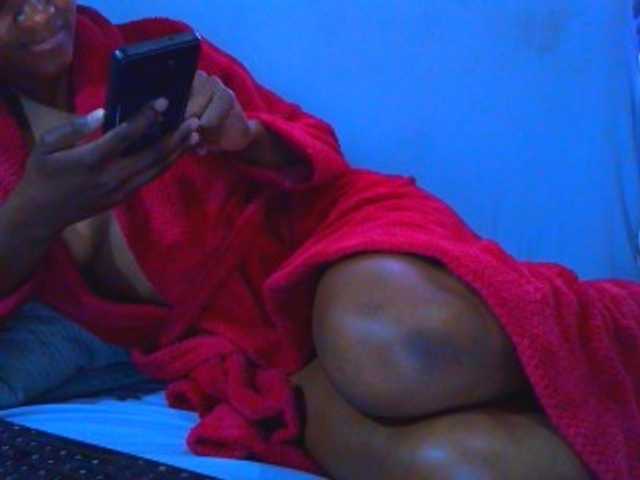 Ebonyslander live cam on BongaCams