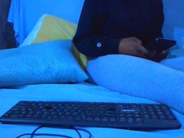 Ebonyslander live cam on BongaCams