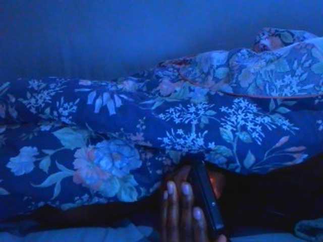 Ebonyslander live webcam show