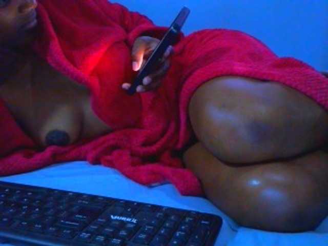 Ebonyslander live cam on BongaCams