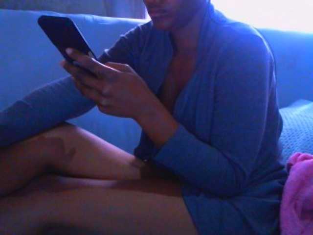 Ebonyslander live cam on BongaCams