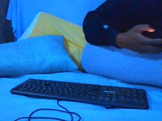 Ebonyslander live cam on BongaCams