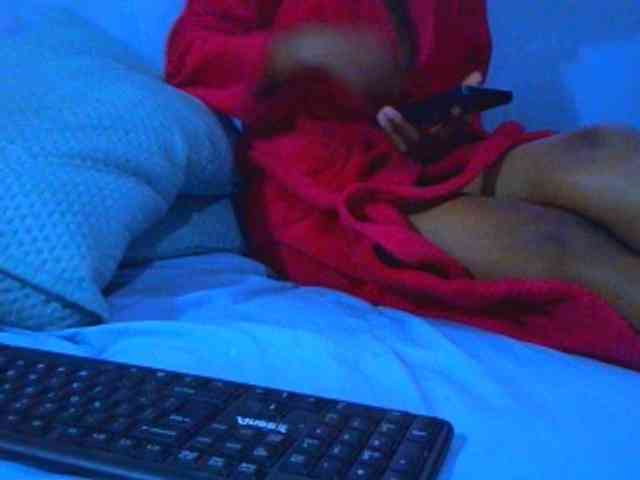 Ebonyslander webcam