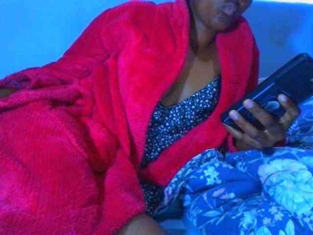Ebonyslander webcam