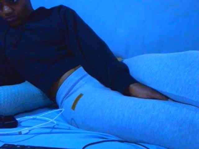 Ebonyslander webcam