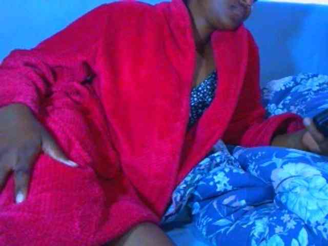 Ebonyslander webcam