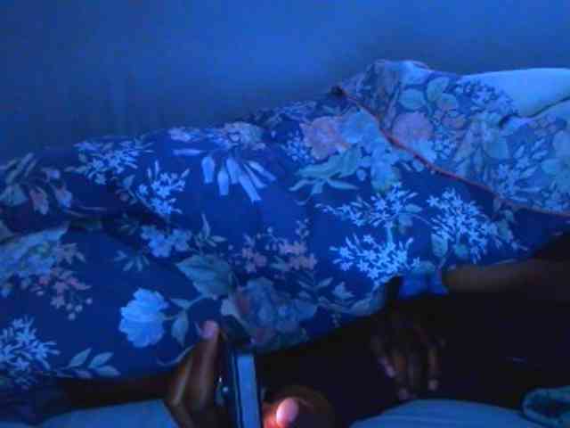 Ebonyslander webcam