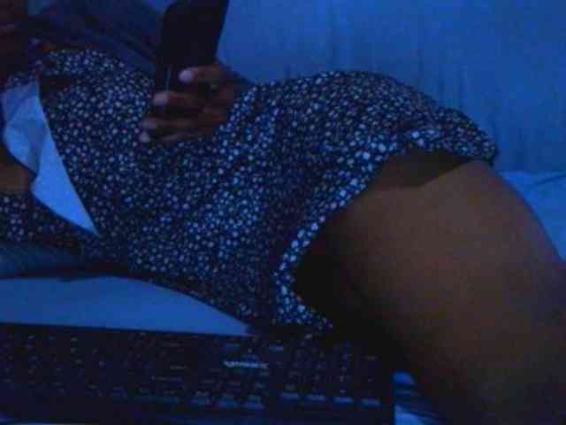 Ebonyslander webcam