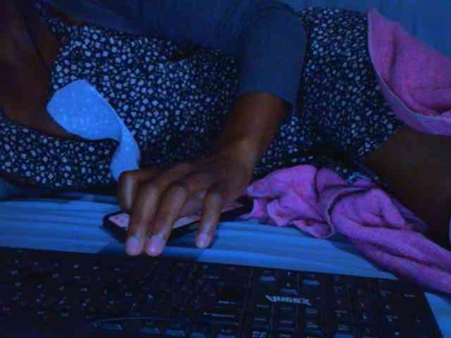 Ebonyslander webcam