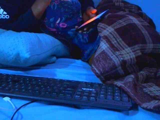Ebonyslander webcam