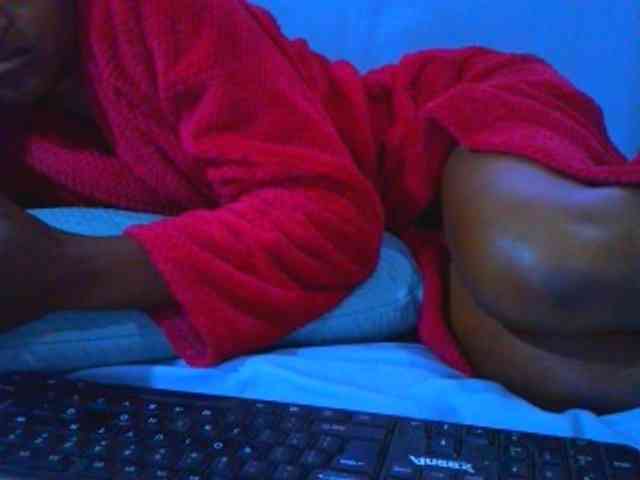 Ebonyslander webcam