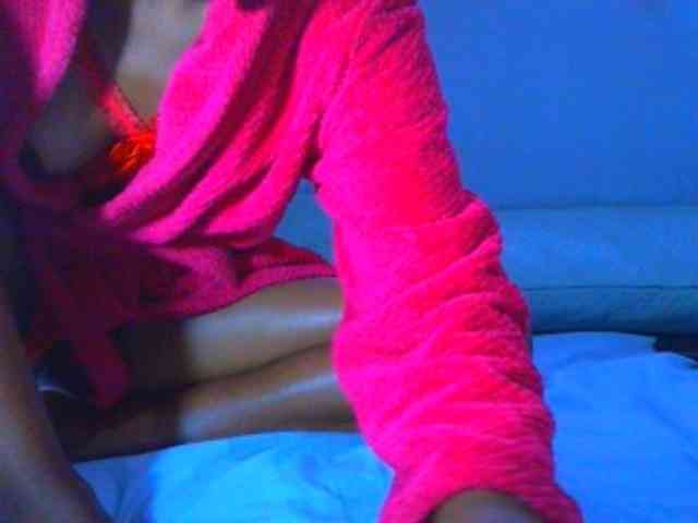 Ebonyslander webcam