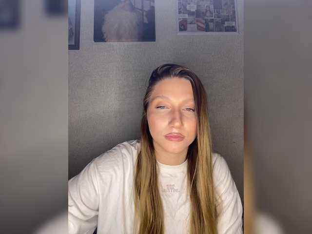 KamilaVan live cam on BongaCams