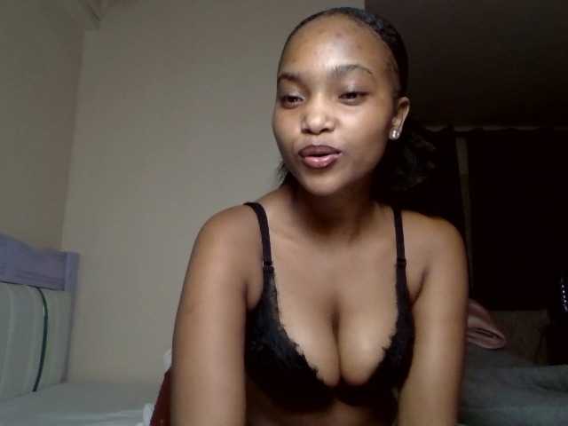 Hot-sexy-angel live cam on BongaCams
