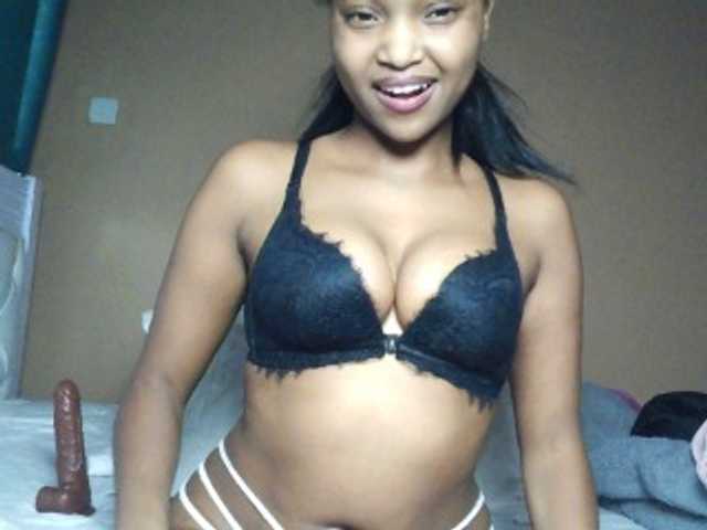 Hot-sexy-angel live cam on BongaCams