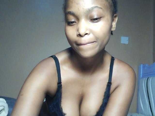Hot-sexy-angel live cam on BongaCams