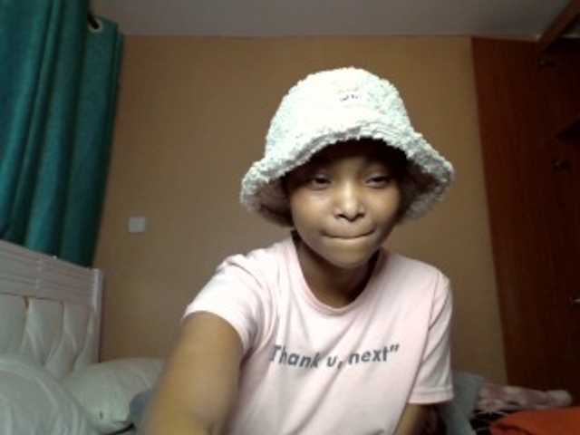 Hot-sexy-angel live cam on BongaCams