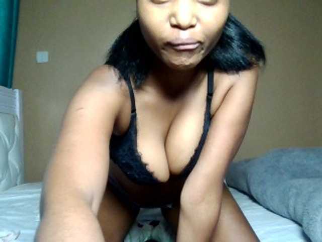 Hot-sexy-angel live cam on BongaCams