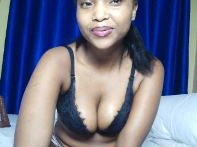 Hot-sexy-angel live cam on BongaCams