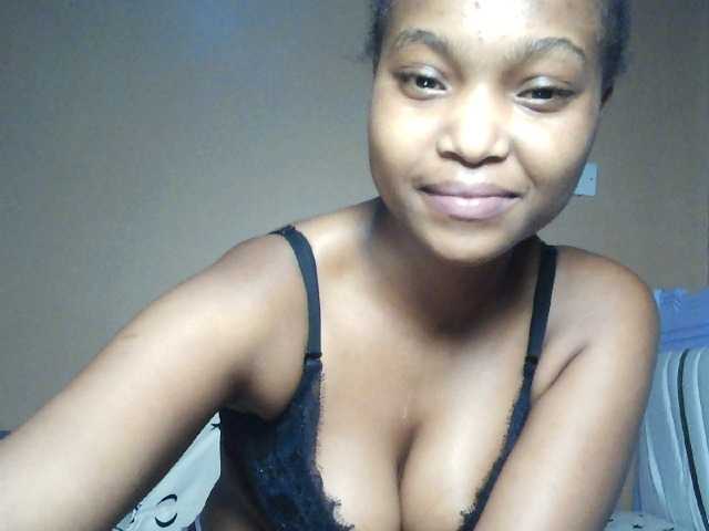 Hot-sexy-angel live cam on BongaCams