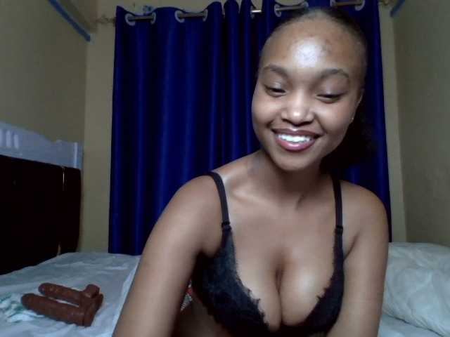 Hot-sexy-angel live cam on BongaCams