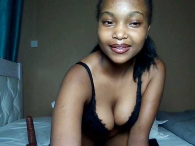 Hot-sexy-angel live cam on BongaCams