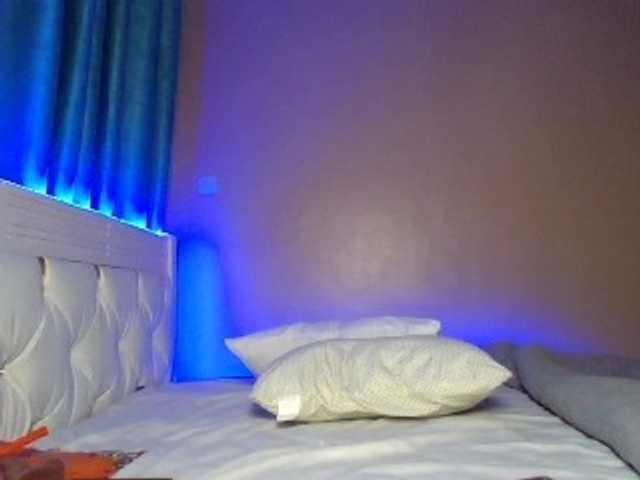 Hot-sexy-angel live cam on BongaCams