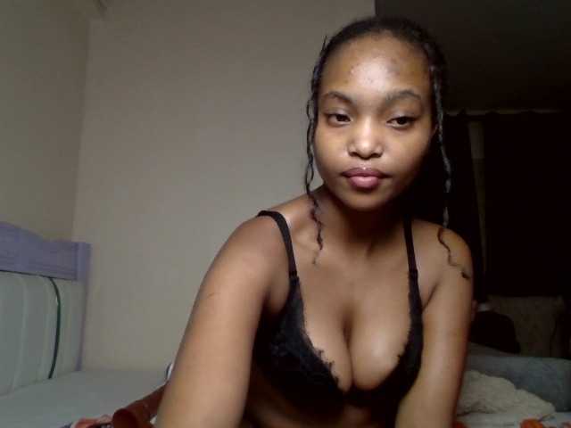 Hot-sexy-angel live cam on BongaCams